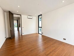 Holland Grove Park (D10), Detached #629330001